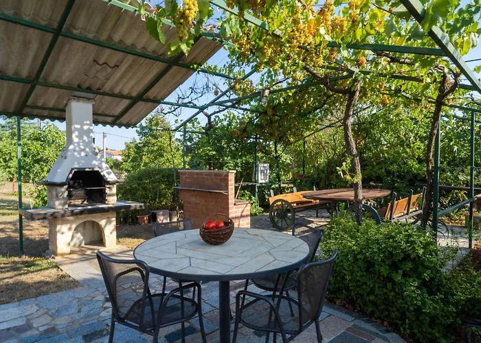 Apartman Attraktive Mit Privatem Pool By Interhome Labin (Istria)